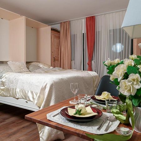 Villa Musica - Studio, Ruhig, Diskret,Mit Grossem Privatem Sitzplatz Ленцбург Екстериор снимка